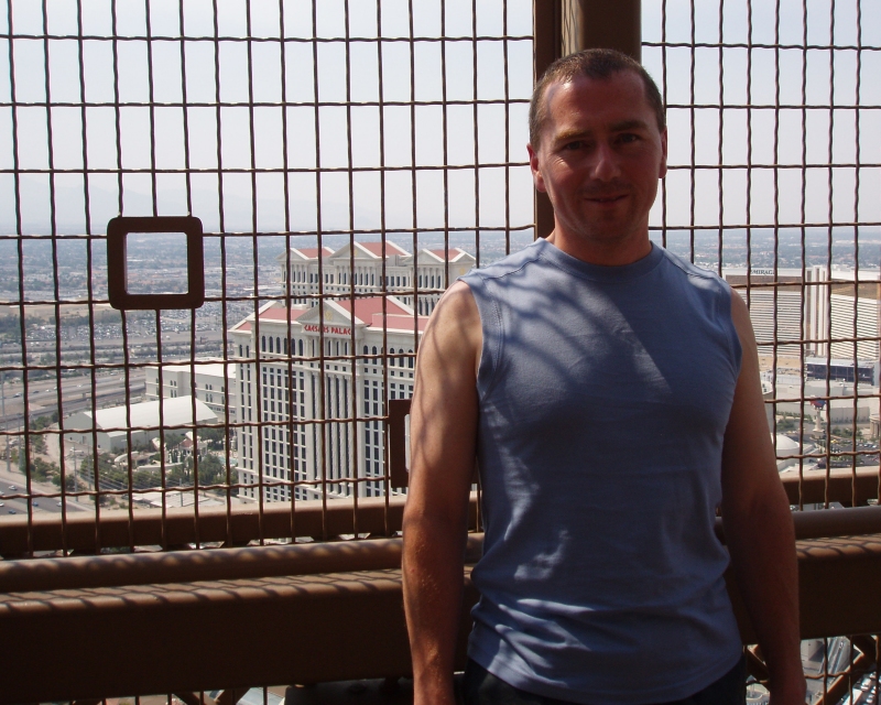 las vegas gary paris tower